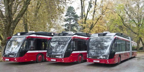 Pressetermin 3 neue Obusse fÃ¼r Salzburg, Congress Haus, Mirabellgarten, 